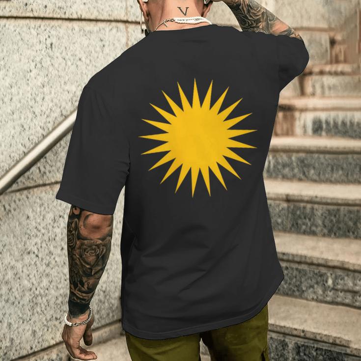 Kurdish Sun Flag Kurd Kurdi Her Biji Kurdistan Heart T-Shirt mit Rückendruck Geschenke für Ihn