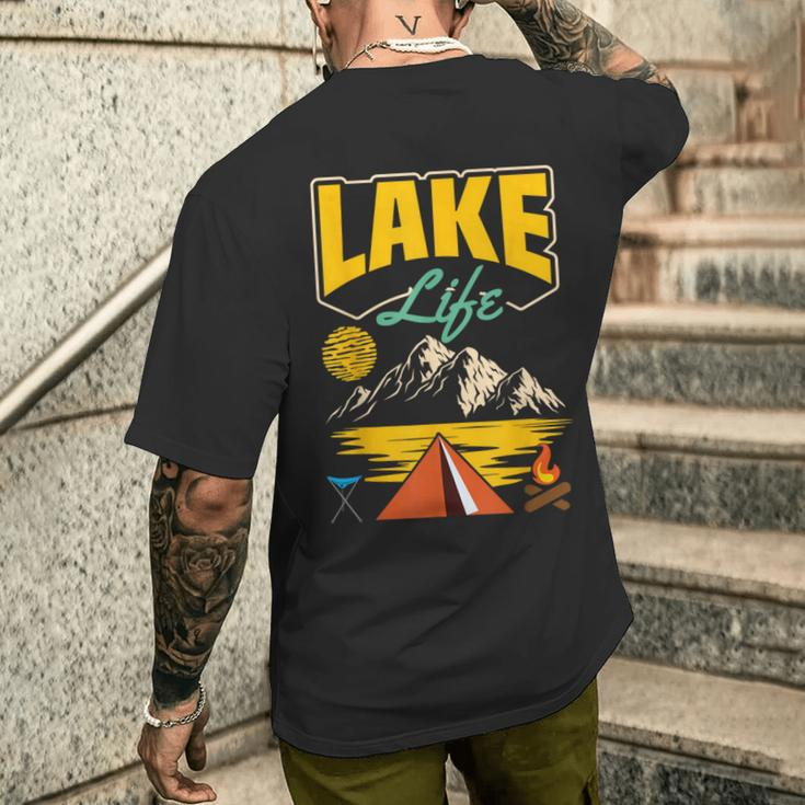 Lake Life Camping Wandern Angeln Bootfahren Segeln Lustig Outdoor T-Shirt mit Rückendruck Geschenke für Ihn