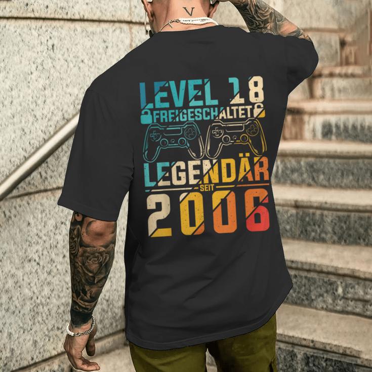 Level 18 Freigeschaltet Legedär Seit 2006 Gaming Motif T-Shirt mit Rückendruck Geschenke für Ihn