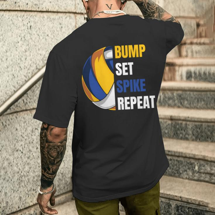 Mädchenolleyball Motiv Bump Set Spike Repeatolleyball T-Shirt mit Rückendruck Geschenke für Ihn