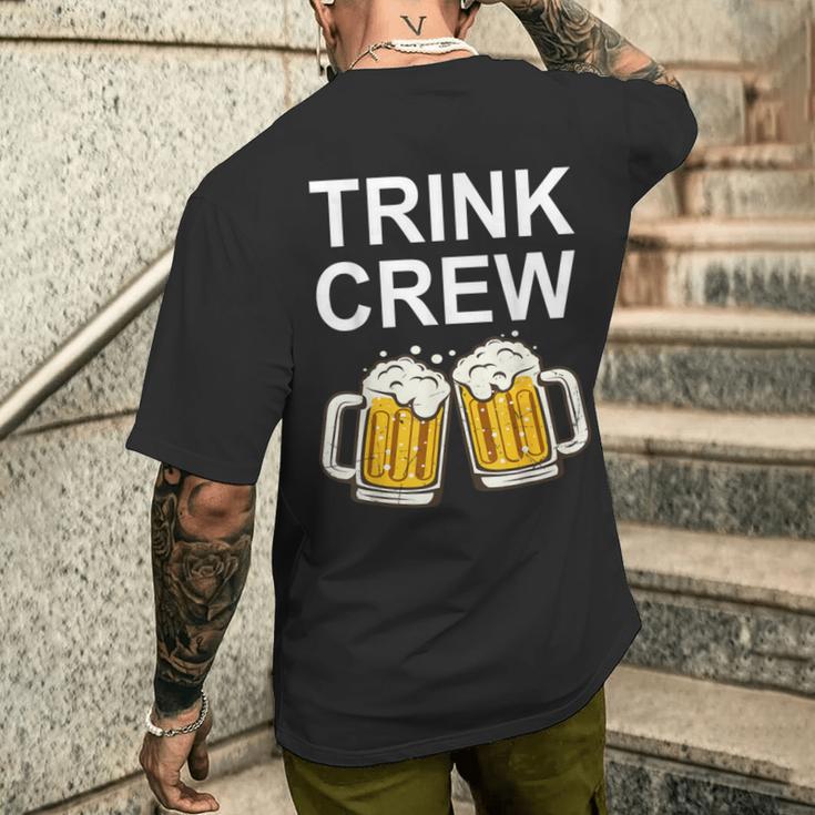 Männertag Outfit Saufen Trink Crew Bier Sauf Gruppen T-Shirt mit Rückendruck Geschenke für Ihn