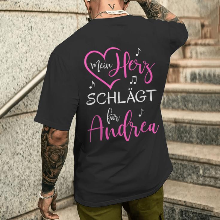 Mein Herz Schlägt Für Andrea I Love Andrea Ich Liebe Andrea T-Shirt mit Rückendruck Geschenke für Ihn