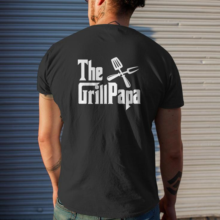 Mens Grill Master Papa Bbq Gag Gif For Dads Mens Back Print T-shirt Gifts for Him