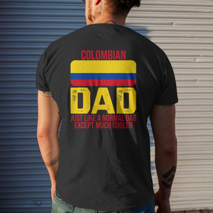 Mens Vintage Colombian Dad Colombia Flag For Father's Day Mens Back Print T-shirt Gifts for Him