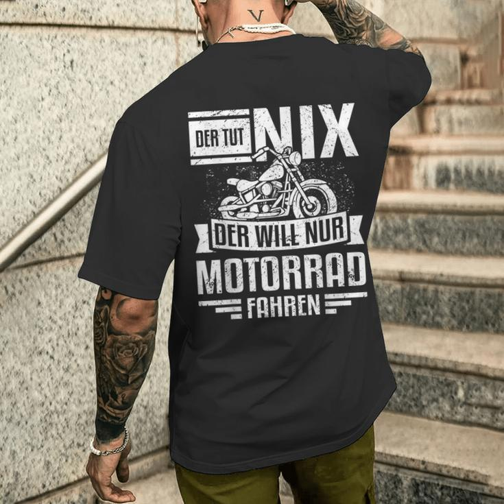 With Motorcycle Rider Der Tut Nix Der Will Nur Motorcycle Fahren T-Shirt mit Rückendruck Geschenke für Ihn