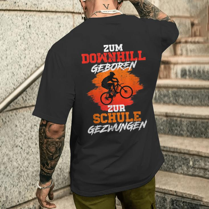 Mtb Zum Downhill Geboren Zur Schule Forced T-Shirt mit Rückendruck Geschenke für Ihn