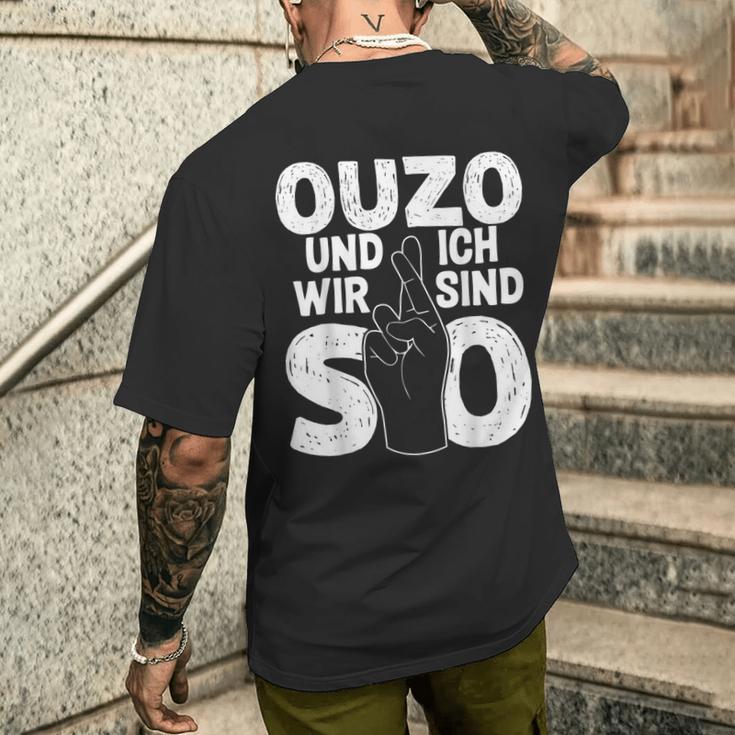 Ouzo Und Ich Greek Slogan T-Shirt mit Rückendruck Geschenke für Ihn