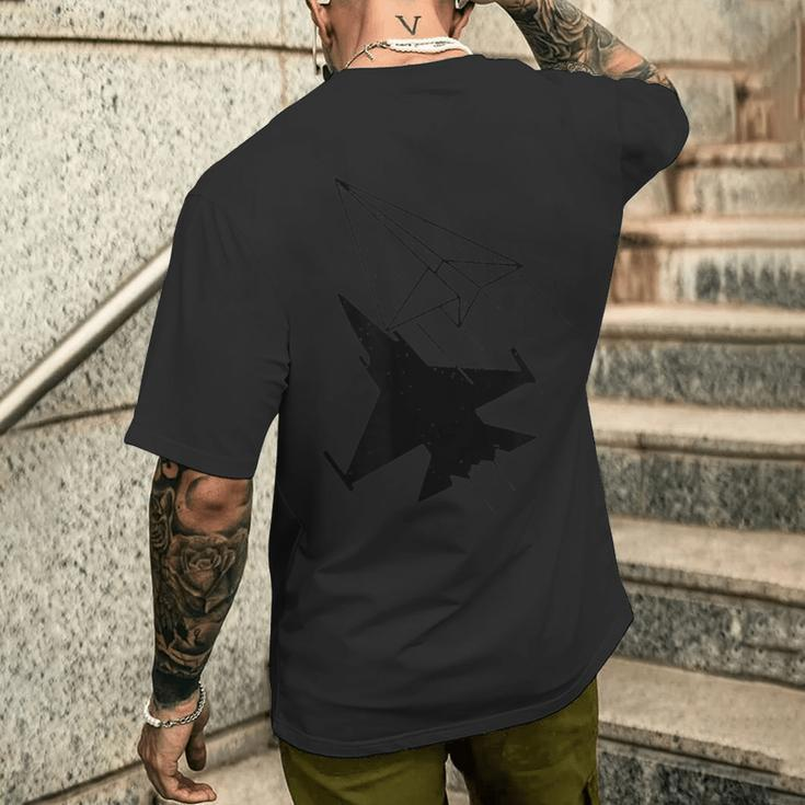 Papierflugzeug Kampfflugzeug Jet Motiv Flugzeug T-Shirt mit Rückendruck Geschenke für Ihn