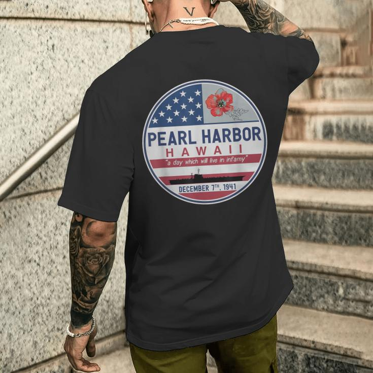 Pearl Harbor Memorial Hawaii Vintage Usa Flag Day Of Infamy Men's T-shirt Back Print Gifts for Him