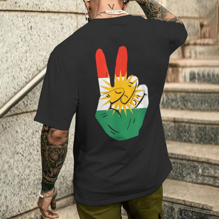 Proud Kurds Kurdistan Kurdische Flagge Peace T-Shirt mit Rückendruck Geschenke für Ihn