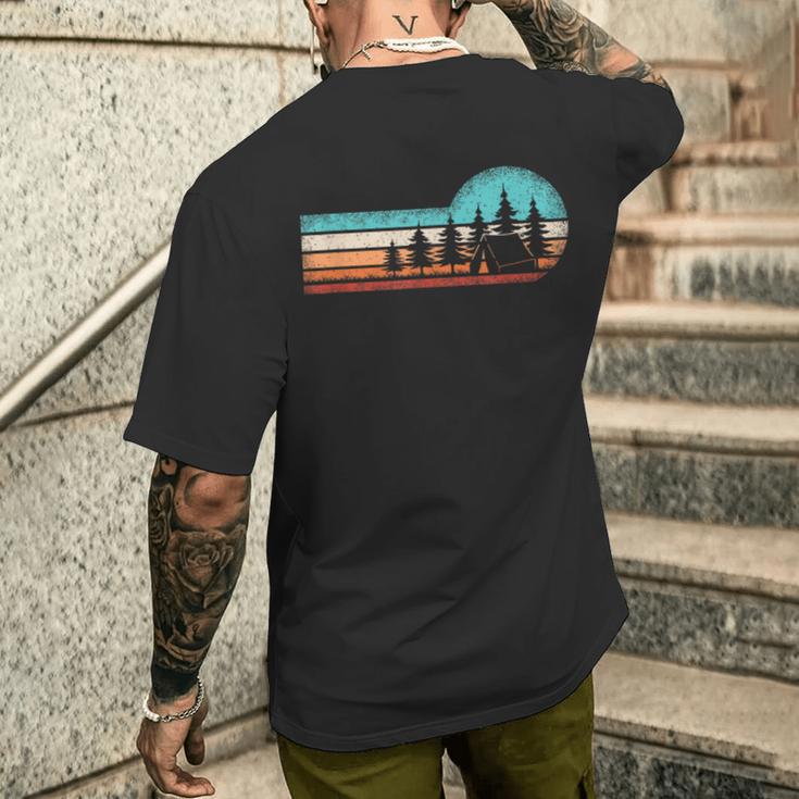 Retro Camping Hiking Landscape Nature Outdoor Camper T-Shirt mit Rückendruck Geschenke für Ihn