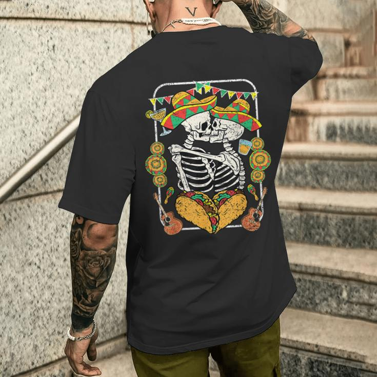 Skeleton Kissing Cinco De Mayo Mexican Sombrero Taco Heart Men's T-shirt Back Print Gifts for Him