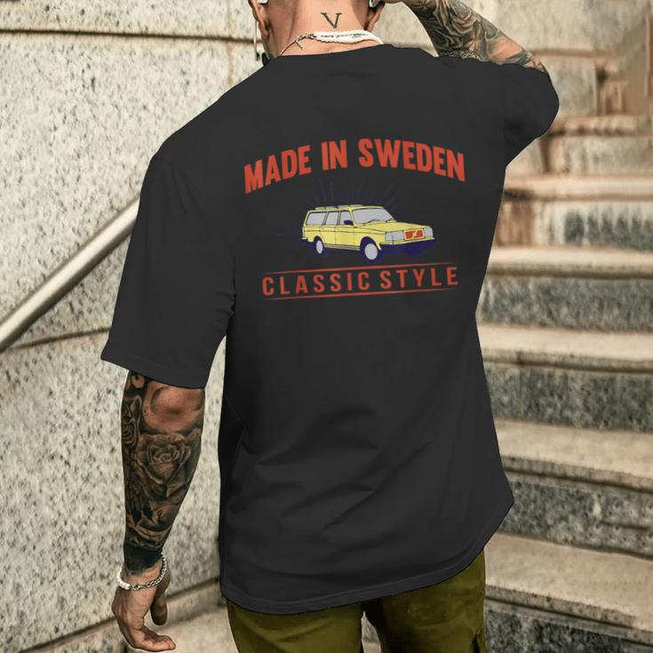 Sweden Car V 240 For Car Lovers T-Shirt mit Rückendruck Geschenke für Ihn