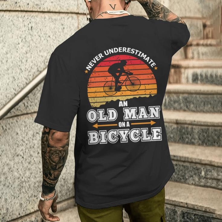 Never Underestimate An Old Man On A Bicycle Retired Cyclist Men's T-shirt Back Print Gifts for Him