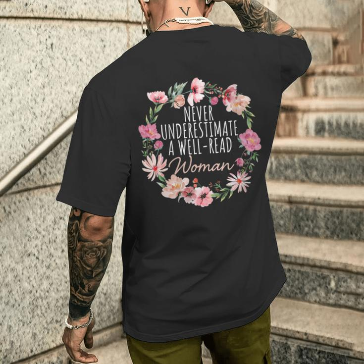 Never Underestimate Well-Read Woman Men's T-shirt Back Print Gifts for Him