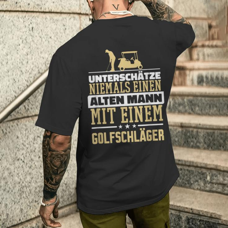Underschatz Nie Einen Alten Mann Golf Club T-Shirt mit Rückendruck Geschenke für Ihn
