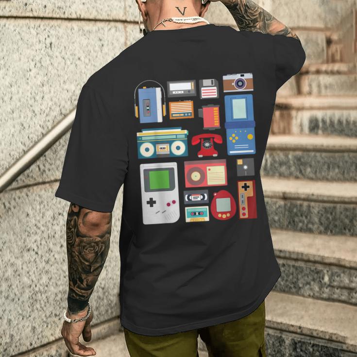 Vintage 90S Technology Old Gadgets T-Shirt mit Rückendruck Geschenke für Ihn