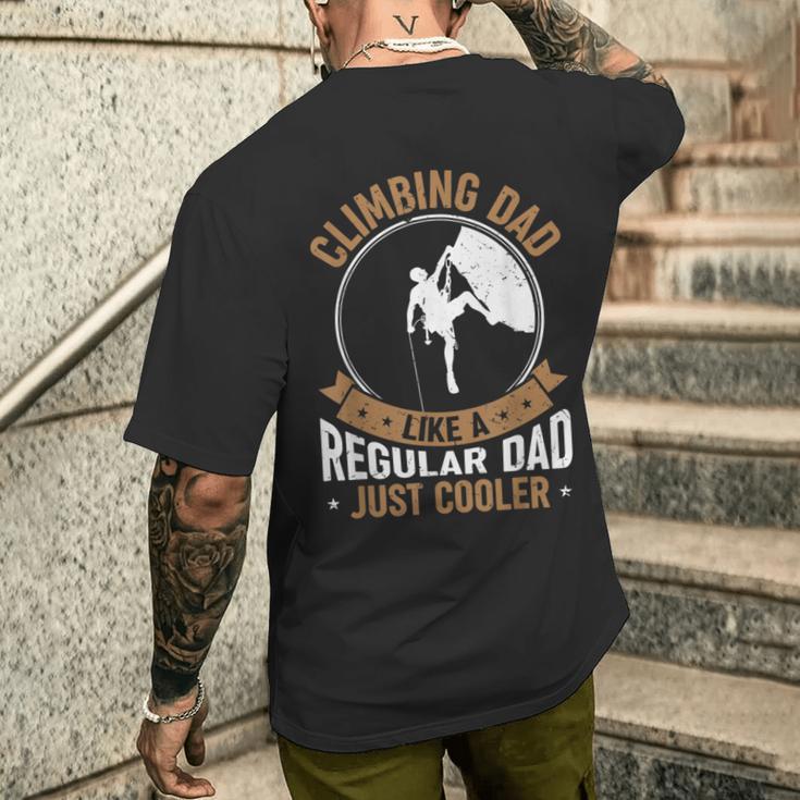 Vintage Climbing Dad Bouldering Climber Rock Climbing Dad T-Shirt mit Rückendruck Geschenke für Ihn