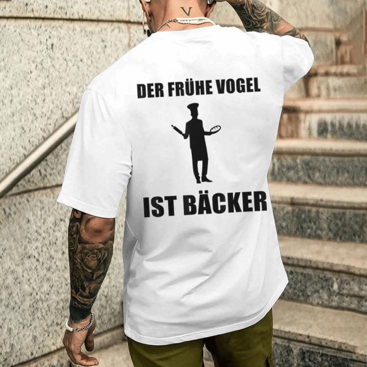 'Der Frühe Vogel Ist Bäcker' German Language T-Shirt mit Rückendruck Geschenke für Ihn