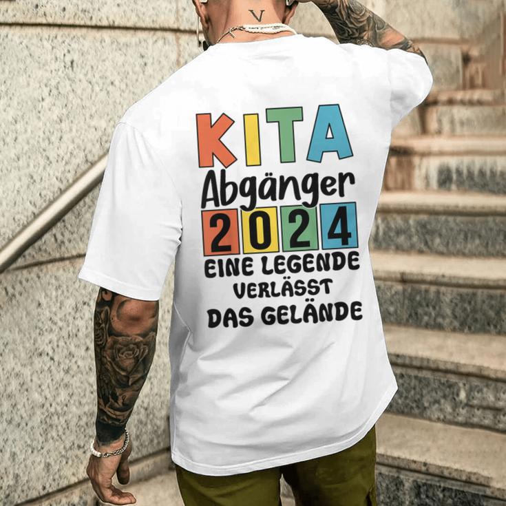 Kinder Kita Abgänger 2024 Schulkind Einschulung Schule Letzter Tag T-Shirt mit Rückendruck Geschenke für Ihn