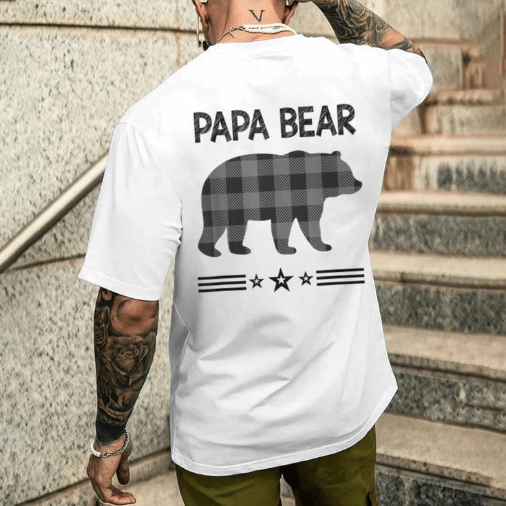 Papa-Bär In Schwarz-Weiß Kariertem Bär T-Shirt mit Rückendruck Geschenke für Ihn