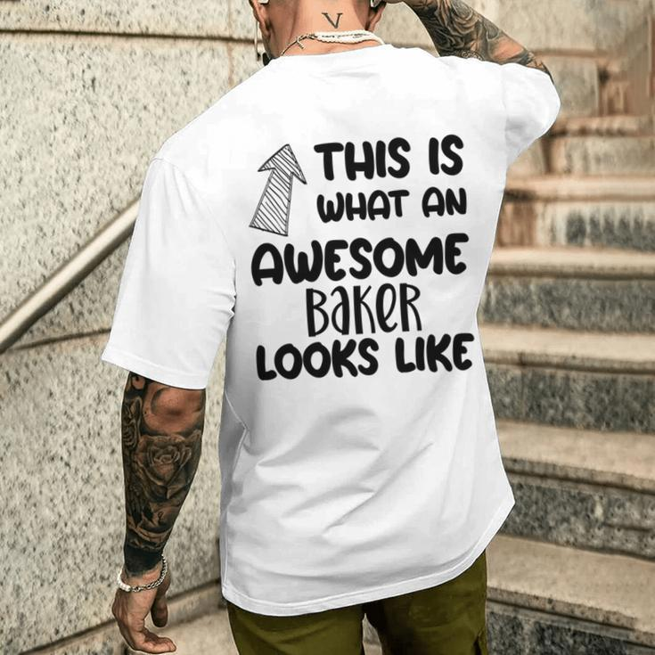Toller Bäcker Lustiger Beruf T-Shirt mit Rückendruck Geschenke für Ihn