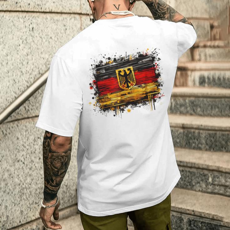 Vintage Deutsch Banner Fan Deutschland Flagge Retro Kunst T-Shirt mit Rückendruck Geschenke für Ihn