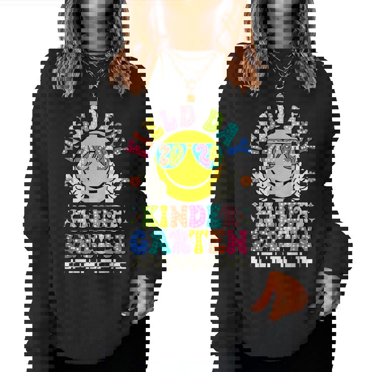 Field Day 2024 Kindergarten Field Trip Teacher Student Women Sweatshirt