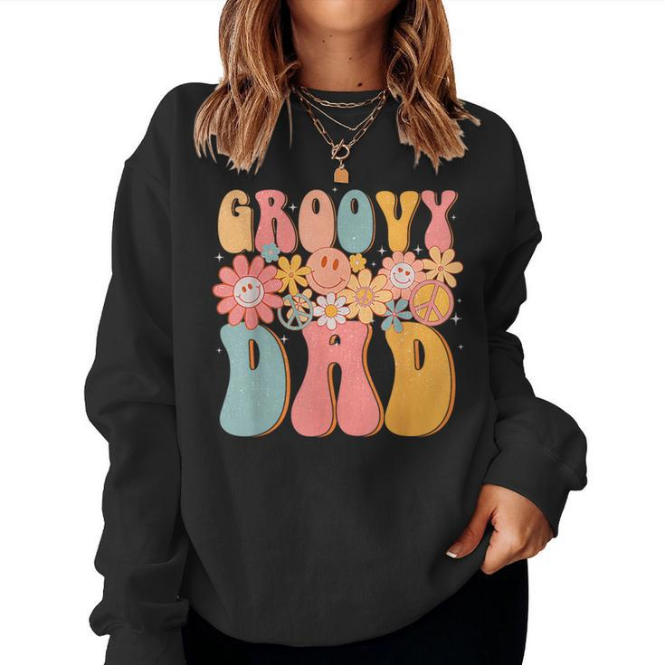 Groovy Dad Retro Fathers Day Colorful Peace Sign Smile Face Women Sweatshirt