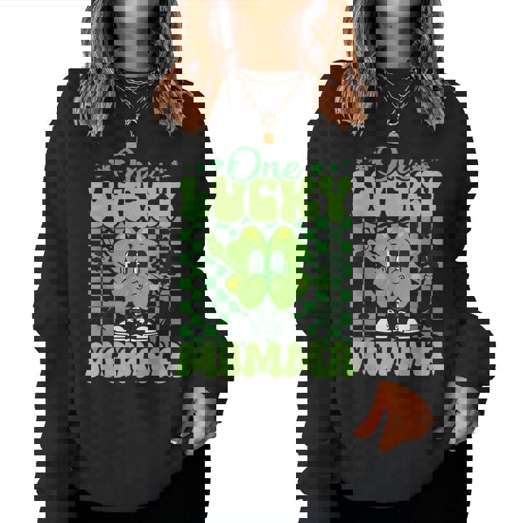 One Lucky Momma Groovy Retro Momma St Patrick's Day Women Sweatshirt
