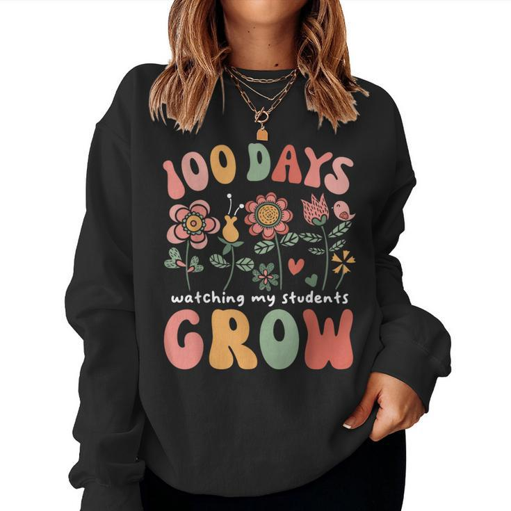 Retro Boho Flower Teacher 100 Days Watching My Students Grow Women Sweatshirt