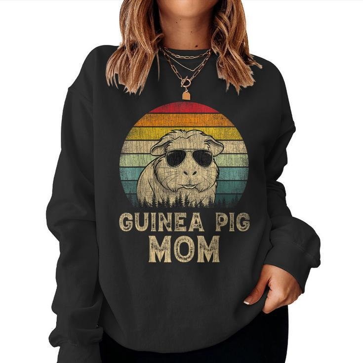 Vintage Guinea Pig Mom Guinea Pig Lovers Mommy Mother's Day Women Sweatshirt