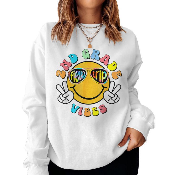 2Nd Grade School Field Trip Vibes Groovy Field Day 2024 Women Sweatshirt