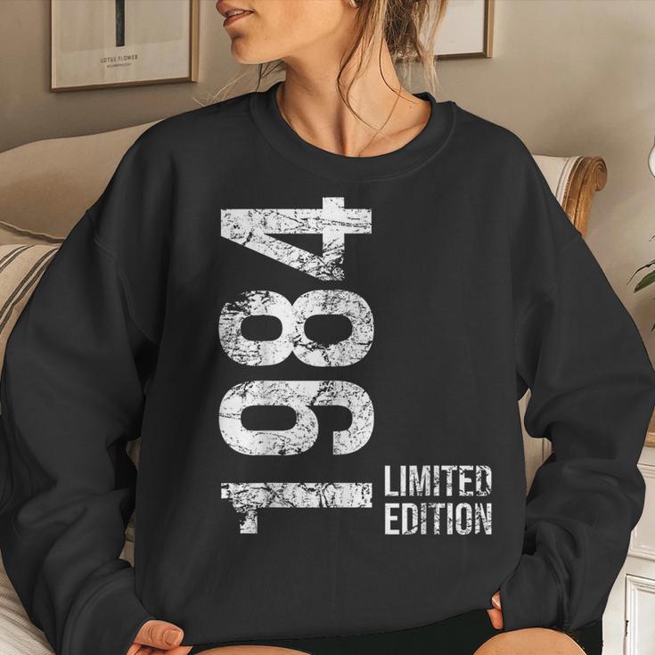 39H Birthday 39 Years Man Woman Retro Vintage 1984 Women Sweatshirt Gifts for Her