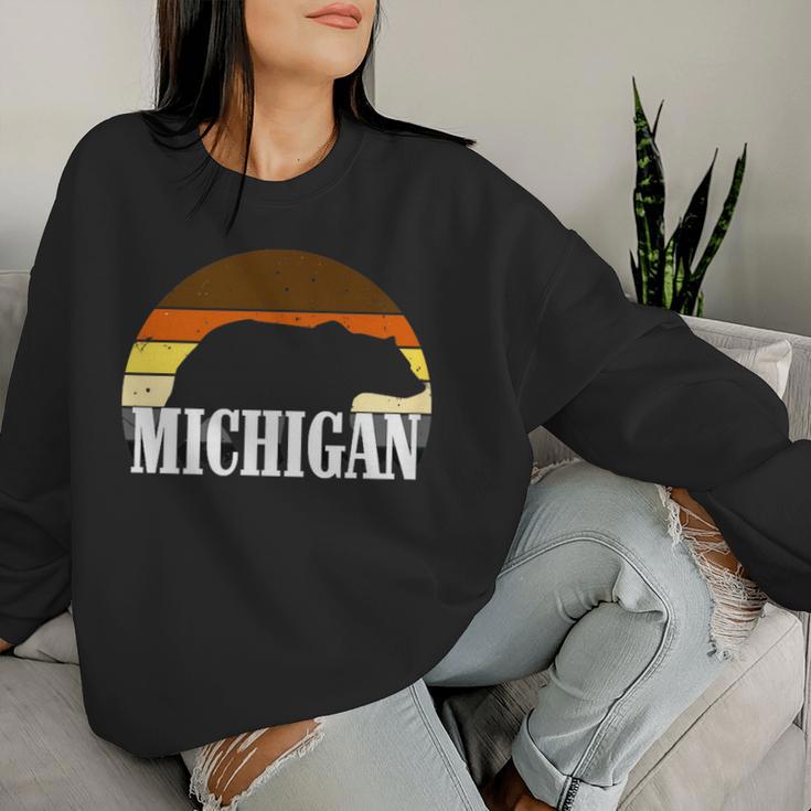 Beefy Daddy Michigan Lgbtq Regenbogen Schwuler Papa Bear Pride Sweatshirt Frauen Geschenke für Sie