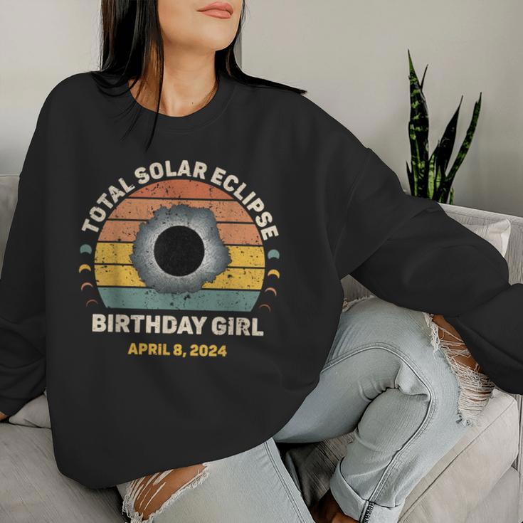 Birthday Girl Vintage Totality Spring Solar Eclipse Women Sweatshirt Gifts for Her