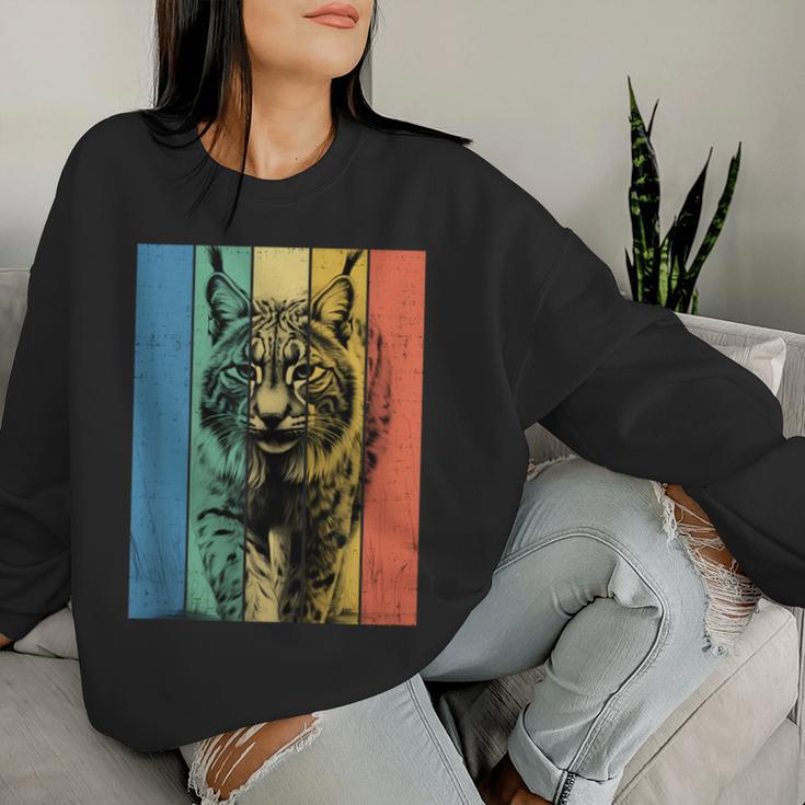 Bobcat Portrait Vintage Style Mom Dad Women Sweatshirt Gifts for Her