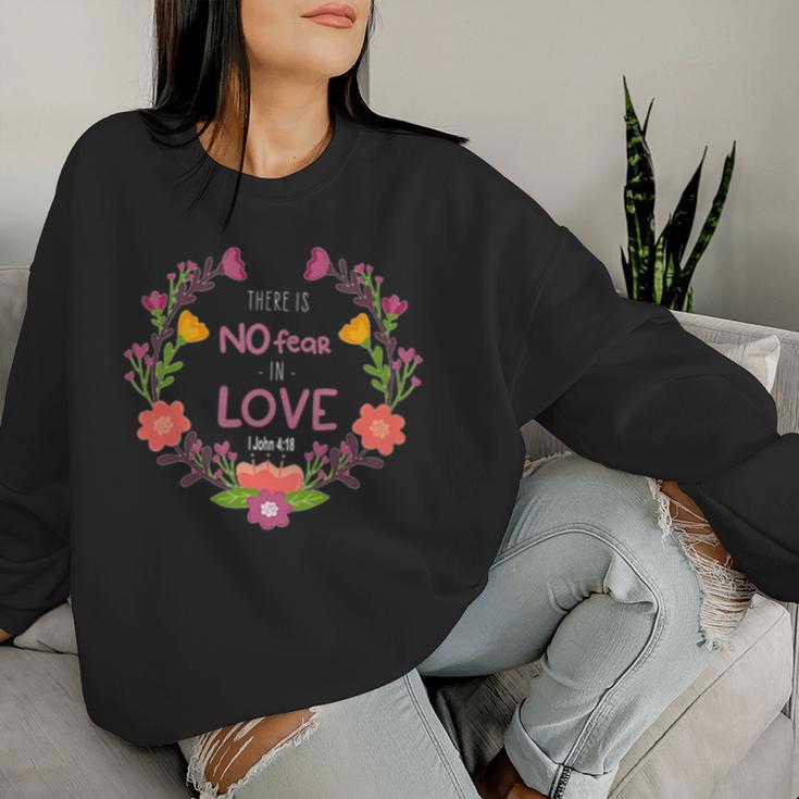 Cute ChristianNo Fear In Love I John 4 Women Sweatshirt Gifts for Her