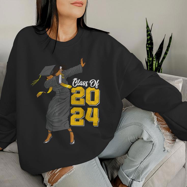 Dabbing Graduation Class Of 2024 Woman Black Junenth Women Sweatshirt Gifts for Her