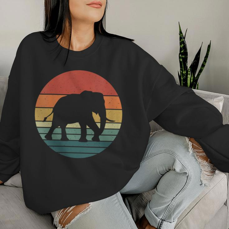 Elephant Retro Vintage Animal Lover Women Sweatshirt Gifts for Her