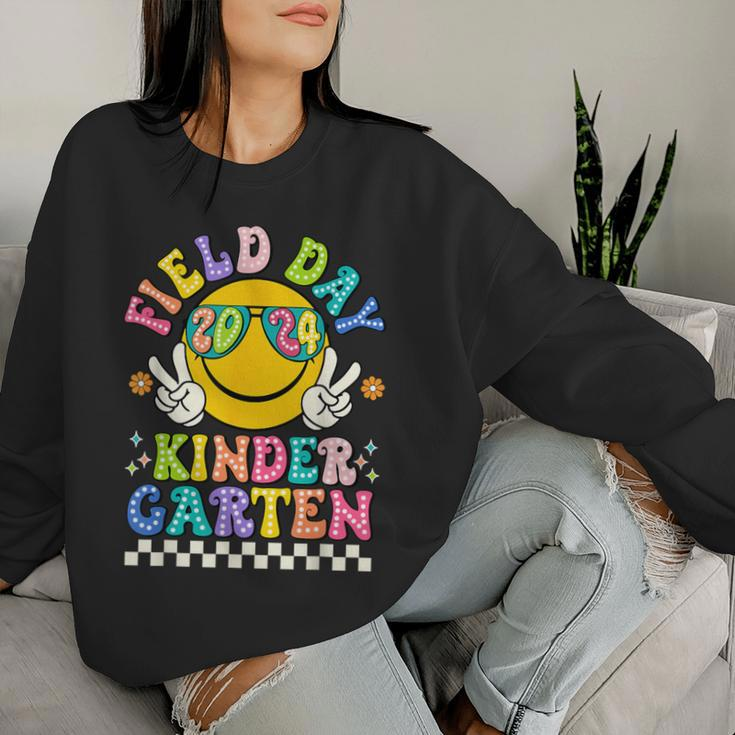 Field Day 2024 Kindergarten Field Trip Teacher Student Women Sweatshirt Gifts for Her