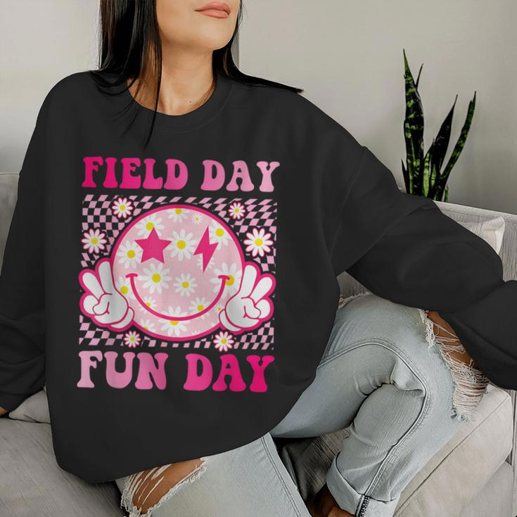 Field Day Fun Day Field Trip Retro Groovy Teacher Student Women Sweatshirt Gifts for Her