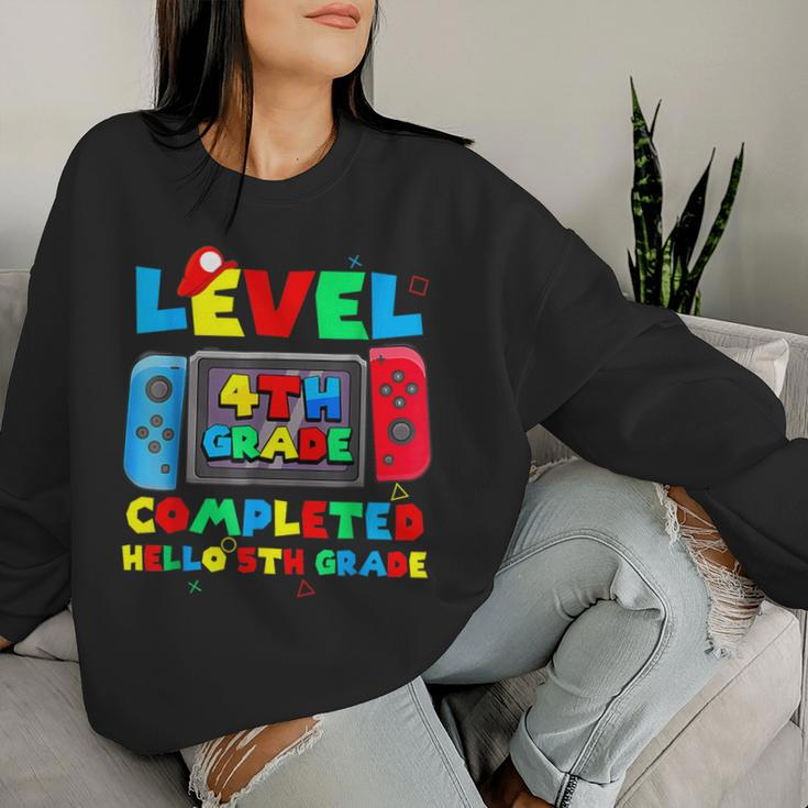 Level 4Th Grade Completed Hello 5Th Grade Last Day Of School Women Sweatshirt Gifts for Her