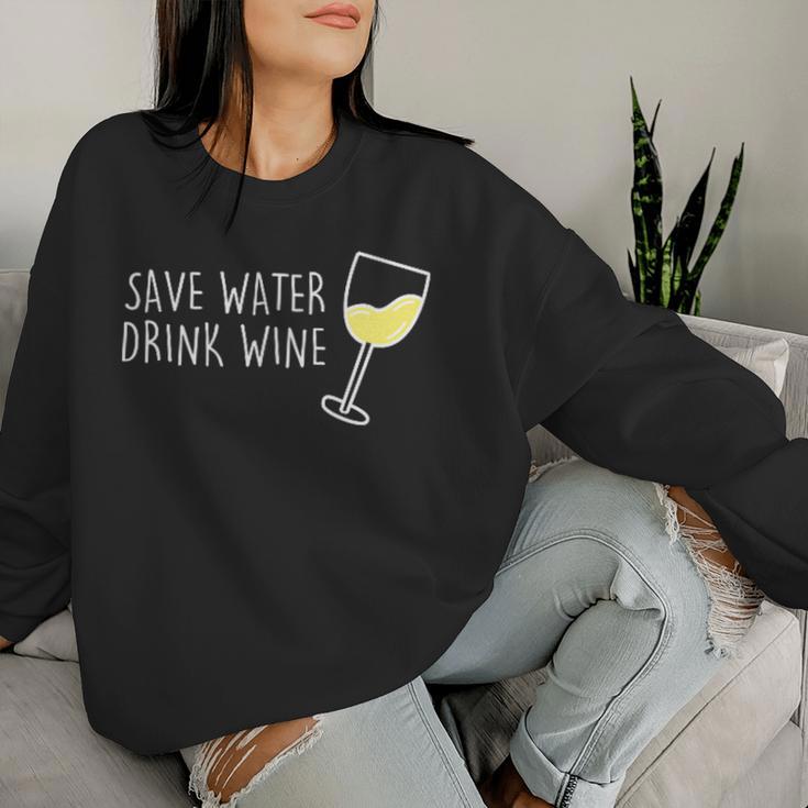 Save Water Drink Wine Spar Water Drinking Wine Am Pm Wine Fun Sweatshirt Frauen Geschenke für Sie