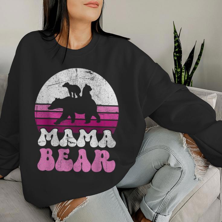 Süßer Mama Bär & Jungtiere Muttertag Rosaintage Retro Groovy Sweatshirt Frauen Geschenke für Sie