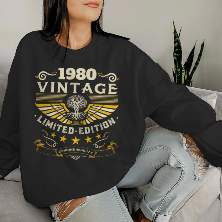 Vintage 1980For Retro 1980 Birthday Women Sweatshirt Gifts for Her