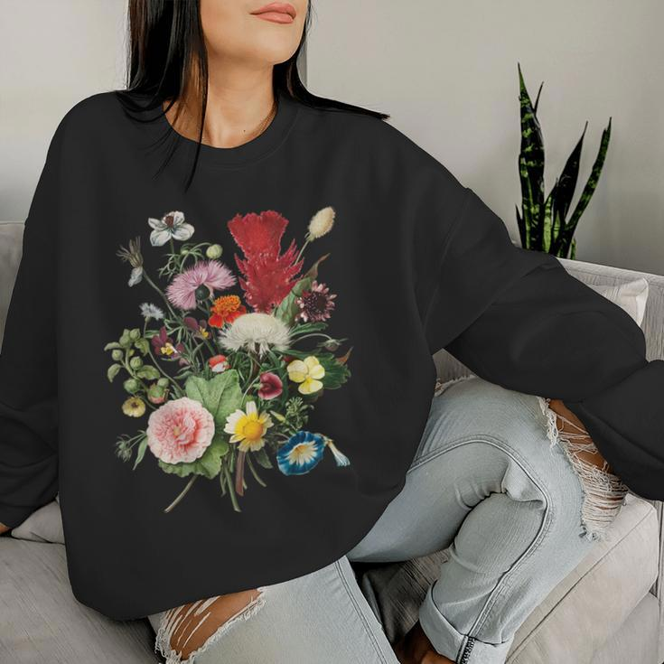 Vintage Wild Botanical Flower Cottagecore Gardening Bouquet Women Sweatshirt Gifts for Her