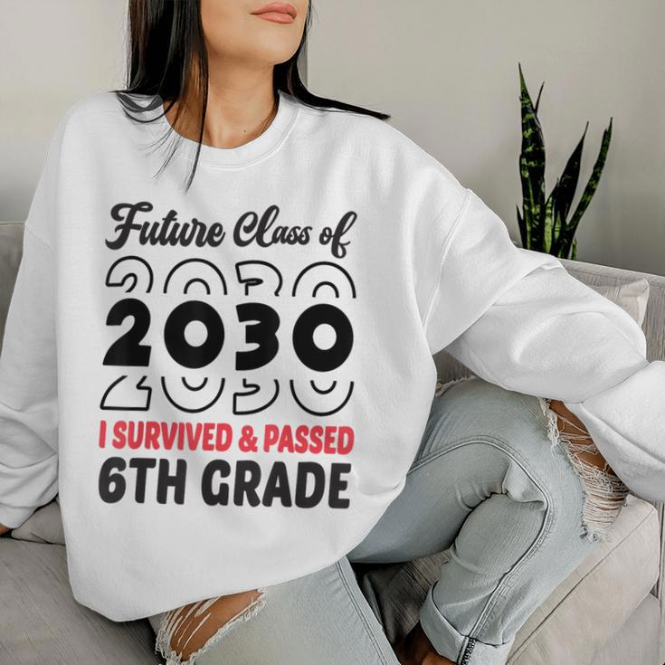 Graduation 2024 Future Class Of 2030 6Th Grade Women Sweatshirt Gifts for Her