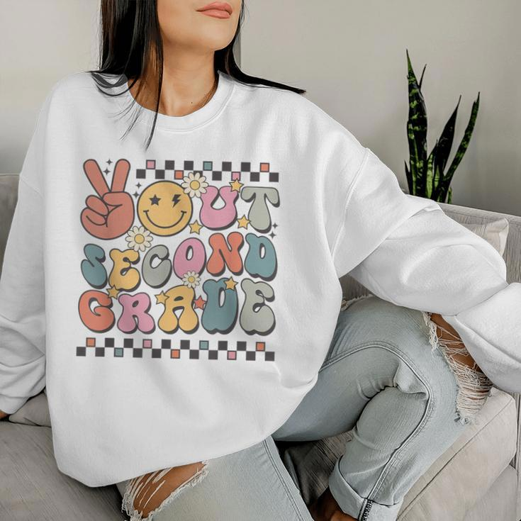 Groovy Last Day Of School 2Nd Grade Peace Out Second Grade Women Sweatshirt Gifts for Her