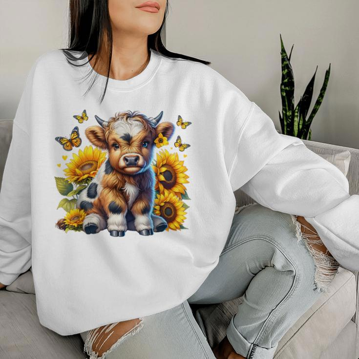 Highland Cow Sunflower Mother's Day Farmer Farming Women Sweatshirt Gifts for Her